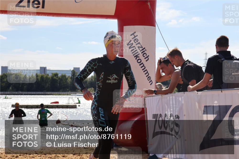 07.09.2025 - 19. Norderstedt Triathlon Luisa Fischer http://msf.ph/oto/8761119 07.09.2025 14:19:01 Schwimmen 458, 477, 1498, 1503 meine-sportfotos.de