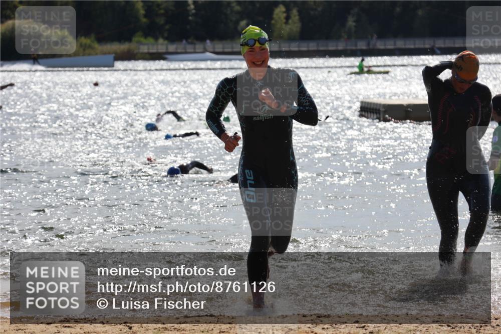 07.09.2025 - 19. Norderstedt Triathlon Luisa Fischer http://msf.ph/oto/8761126 07.09.2025 14:19:03 Schwimmen 458, 477, 1498, 1503 meine-sportfotos.de