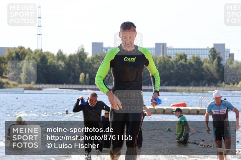 07.09.2025 - 19. Norderstedt Triathlon Luisa Fischer http://msf.ph/oto/8761155 07.09.2025 12:08:37 Schwimmen 141, 249, 301, 1297 meine-sportfotos.de