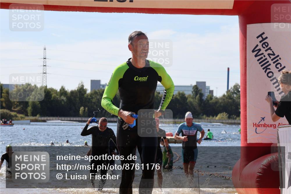 07.09.2025 - 19. Norderstedt Triathlon Luisa Fischer http://msf.ph/oto/8761176 07.09.2025 12:08:38 Schwimmen 141, 249, 301, 825, 1293, 1297 meine-sportfotos.de