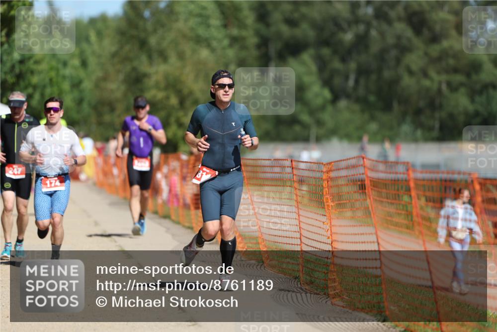 07.09.2025 - 19. Norderstedt Triathlon Michael Strokosch http://msf.ph/oto/8761189 07.09.2025 12:55:38 Laufen 174, 220, 247, 811, 1283 meine-sportfotos.de