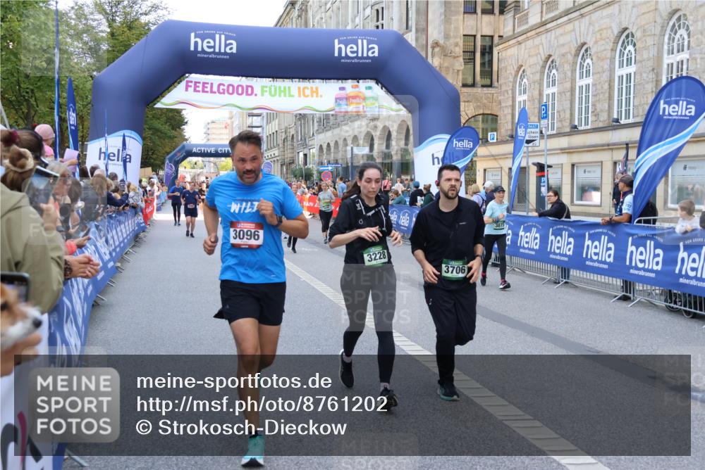 07.09.2025 - BARMER Alsterlauf Strokosch-Dieckow http://msf.ph/oto/8761202 07.09.2025 10:12:45 Ziel 2007, 2049, 2077, 2080, 2289, 2560, 2659, 2660, 2707, 3012, 3013, 3125, 3217, 3353, 3580, 3640, 4462, 4571, 4572, 4577, 4686, 4950, 5386, 5731, 5974, 5975, 6050 meine-sportfotos.de