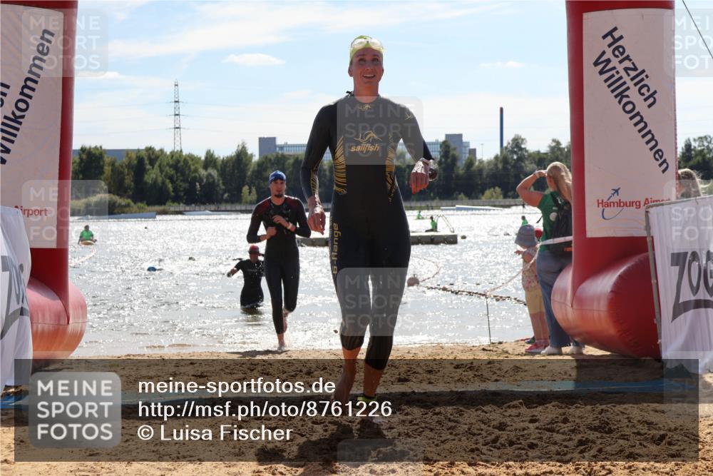 07.09.2025 - 19. Norderstedt Triathlon Luisa Fischer http://msf.ph/oto/8761226 07.09.2025 14:19:21 Schwimmen 377, 1511 meine-sportfotos.de