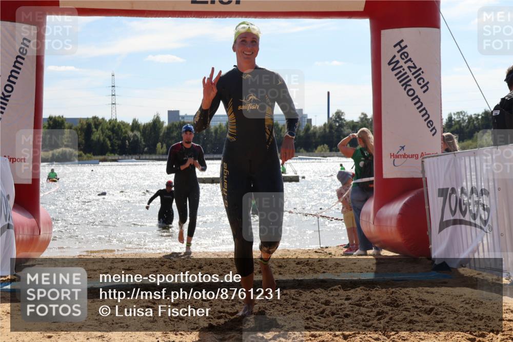 07.09.2025 - 19. Norderstedt Triathlon Luisa Fischer http://msf.ph/oto/8761231 07.09.2025 14:19:21 Schwimmen 377, 1511 meine-sportfotos.de