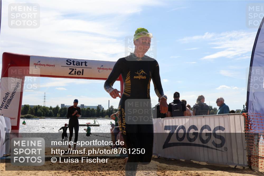 07.09.2025 - 19. Norderstedt Triathlon Luisa Fischer http://msf.ph/oto/8761250 07.09.2025 14:19:23 Schwimmen 377, 399, 1511 meine-sportfotos.de