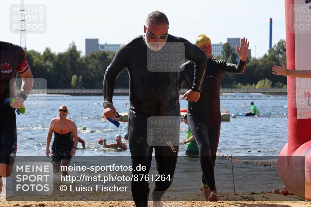 07.09.2025 - 19. Norderstedt Triathlon Luisa Fischer http://msf.ph/oto/8761264 07.09.2025 12:08:45 Schwimmen 220, 249, 301, 755, 825, 1293, 1297 meine-sportfotos.de