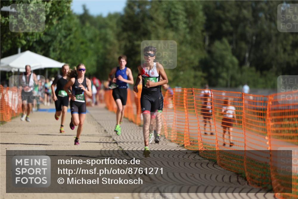 07.09.2025 - 19. Norderstedt Triathlon Michael Strokosch http://msf.ph/oto/8761271 07.09.2025 10:45:51 Laufen 115, 126, 636, 638, 643, 683 meine-sportfotos.de
