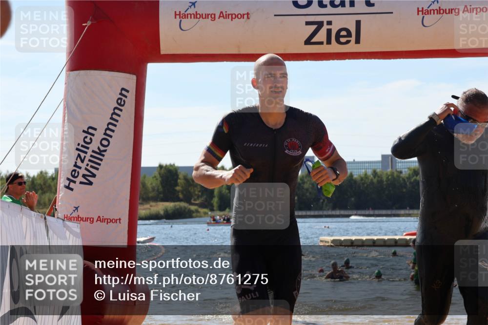 07.09.2025 - 19. Norderstedt Triathlon Luisa Fischer http://msf.ph/oto/8761275 07.09.2025 12:08:46 Schwimmen 220, 249, 301, 755, 825, 1293, 1297 meine-sportfotos.de