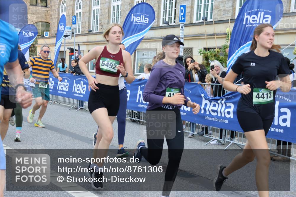 07.09.2025 - BARMER Alsterlauf Strokosch-Dieckow http://msf.ph/oto/8761306 07.09.2025 10:12:41 Ziel 2007, 2049, 2077, 2289, 2560, 2659, 2660, 2707, 3012, 3013, 3125, 3182, 3353, 3580, 3640, 4397, 4462, 4571, 4572, 4577, 4686, 4789, 4950, 5386, 5974, 5975, 6050, 8058, 8060 meine-sportfotos.de