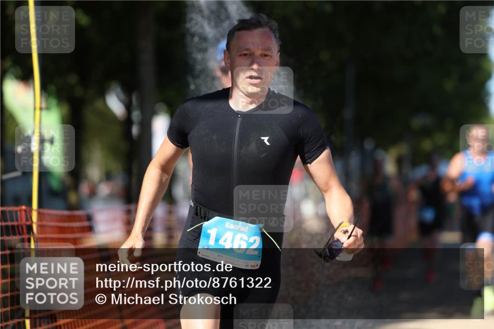 07.09.2025 - 19. Norderstedt Triathlon Michael Strokosch http://msf.ph/oto/8761322 07.09.2025 14:59:05 Laufen 428, 880, 997, 1010, 1039, 1416, 1462 meine-sportfotos.de