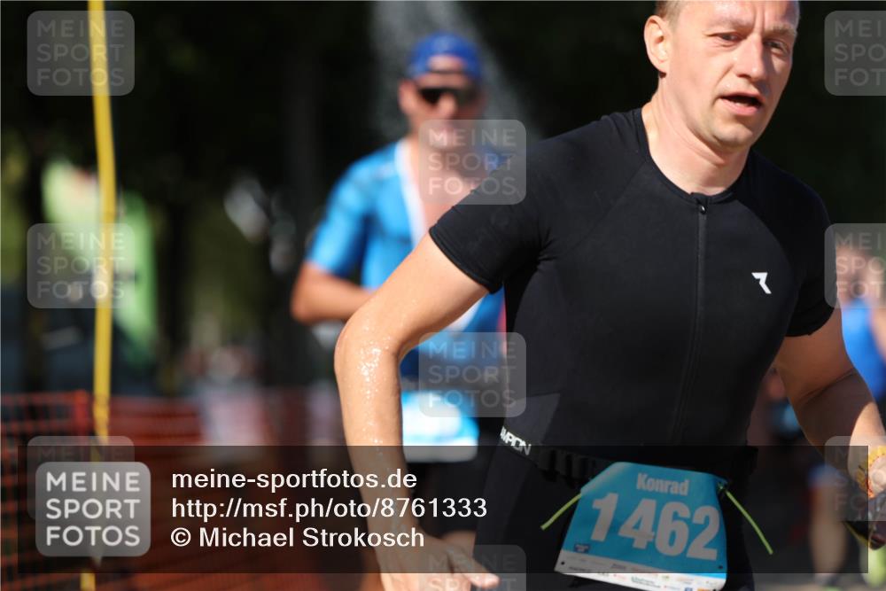07.09.2025 - 19. Norderstedt Triathlon Michael Strokosch http://msf.ph/oto/8761333 07.09.2025 14:59:06 Laufen 428, 880, 997, 1010, 1039, 1416, 1462 meine-sportfotos.de