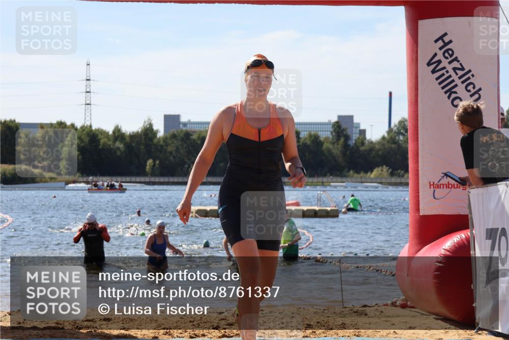 07.09.2025 - 19. Norderstedt Triathlon Luisa Fischer http://msf.ph/oto/8761337 07.09.2025 12:08:50 Schwimmen 220, 249, 301, 755, 825, 1293, 1373 meine-sportfotos.de