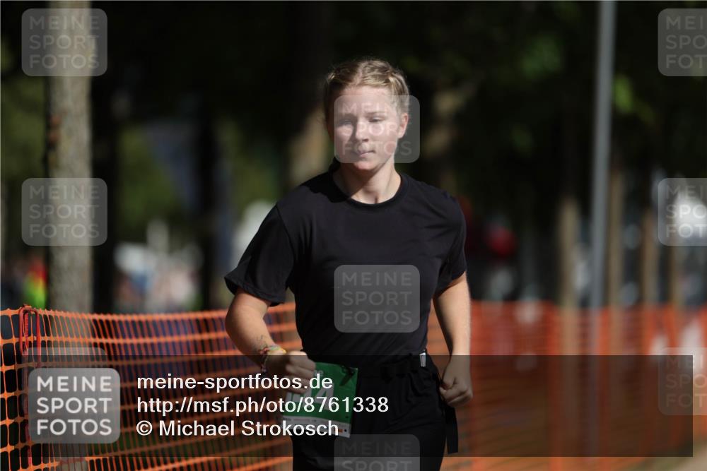 07.09.2025 - 19. Norderstedt Triathlon Michael Strokosch http://msf.ph/oto/8761338 07.09.2025 11:13:20 Laufen 644 meine-sportfotos.de