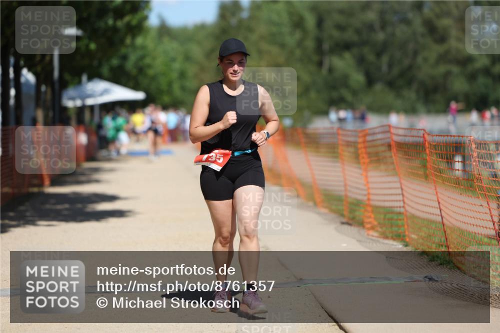 07.09.2025 - 19. Norderstedt Triathlon Michael Strokosch http://msf.ph/oto/8761357 07.09.2025 13:16:59 Laufen 735, 1283 meine-sportfotos.de