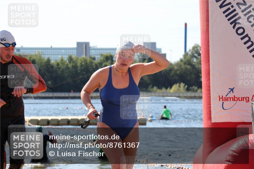 07.09.2025 - 19. Norderstedt Triathlon Luisa Fischer http://msf.ph/oto/8761367 07.09.2025 12:08:57 Schwimmen 220, 754, 755, 1264, 1373 meine-sportfotos.de