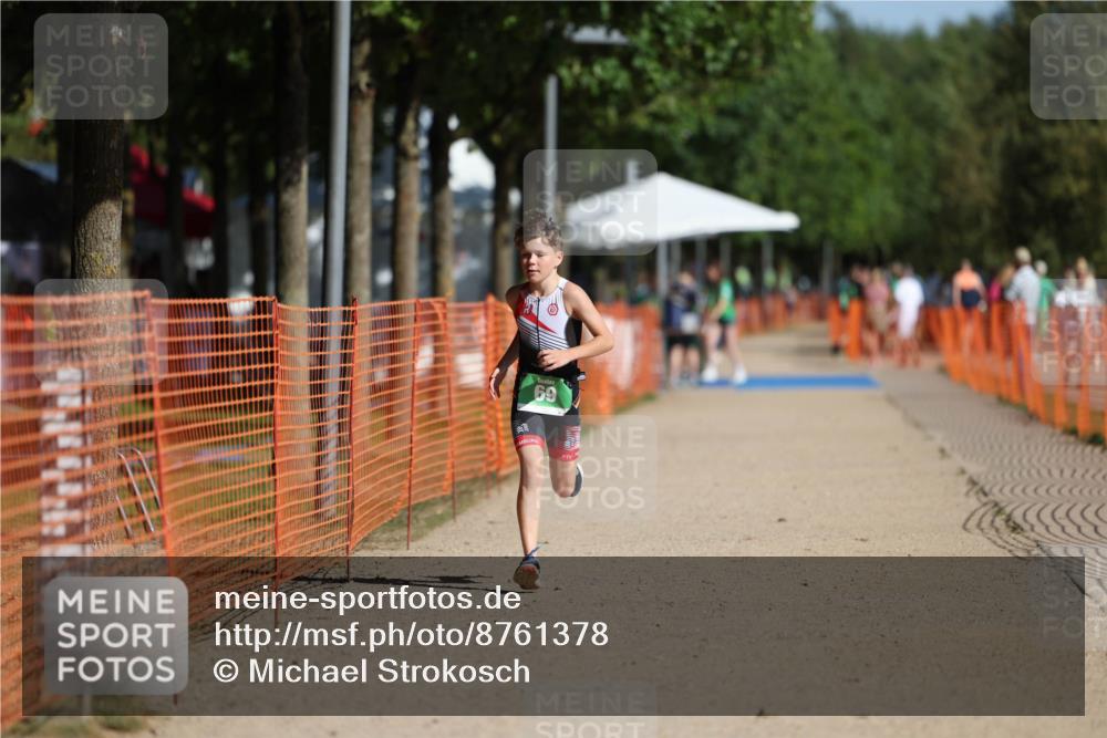 07.09.2025 - 19. Norderstedt Triathlon Michael Strokosch http://msf.ph/oto/8761378 07.09.2025 11:14:08 Laufen 69 meine-sportfotos.de
