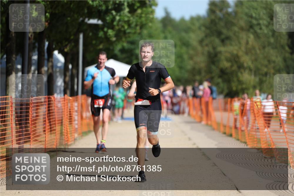 07.09.2025 - 19. Norderstedt Triathlon Michael Strokosch http://msf.ph/oto/8761385 07.09.2025 12:07:59 Laufen 734, 1223, 1288 meine-sportfotos.de
