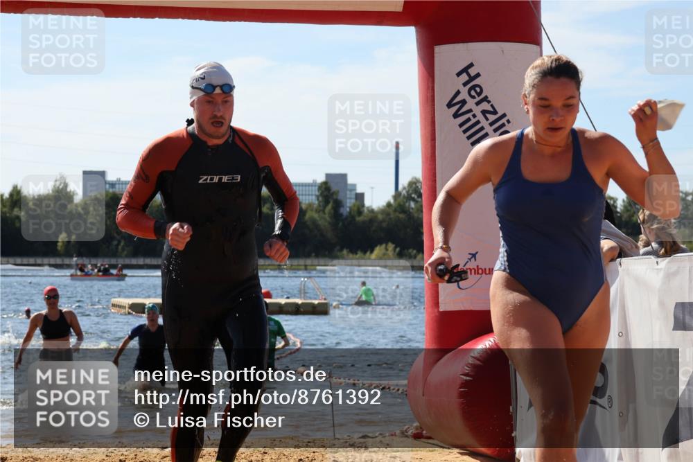 07.09.2025 - 19. Norderstedt Triathlon Luisa Fischer http://msf.ph/oto/8761392 07.09.2025 12:08:59 Schwimmen 754, 755, 766, 1264, 1373 meine-sportfotos.de