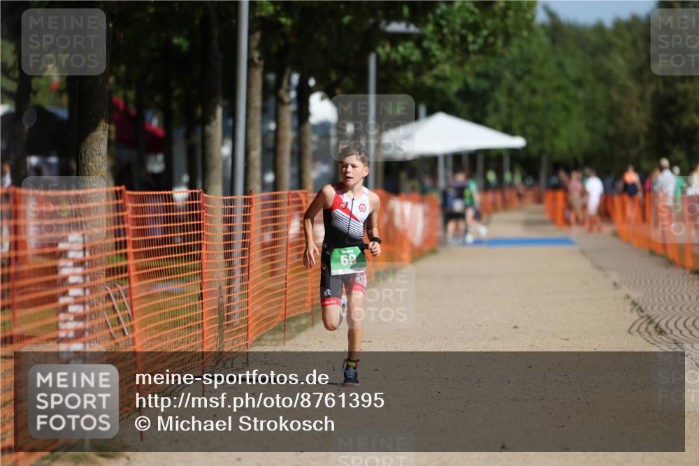 07.09.2025 - 19. Norderstedt Triathlon Michael Strokosch http://msf.ph/oto/8761395 07.09.2025 11:14:08 Laufen 69 meine-sportfotos.de