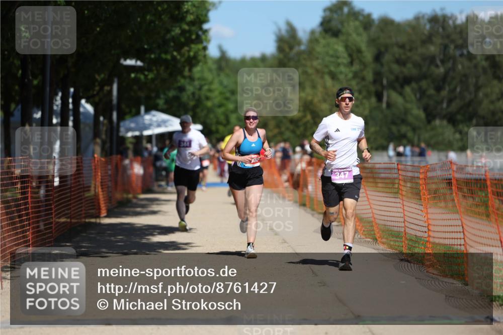 07.09.2025 - 19. Norderstedt Triathlon Michael Strokosch http://msf.ph/oto/8761427 07.09.2025 13:17:12 Laufen 344, 347, 1385 meine-sportfotos.de