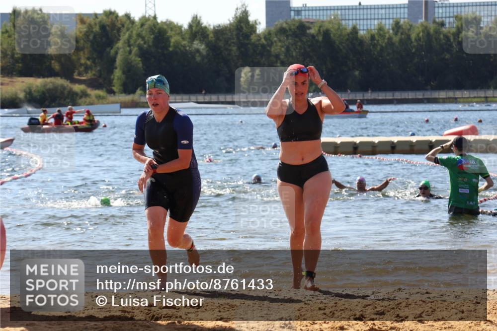 07.09.2025 - 19. Norderstedt Triathlon Luisa Fischer http://msf.ph/oto/8761433 07.09.2025 12:09:03 Schwimmen 735, 754, 766, 1264, 1373 meine-sportfotos.de