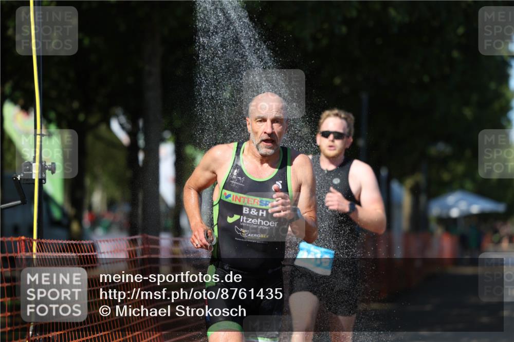 07.09.2025 - 19. Norderstedt Triathlon Michael Strokosch http://msf.ph/oto/8761435 07.09.2025 14:59:09 Laufen 428, 880, 997, 1010, 1416 meine-sportfotos.de