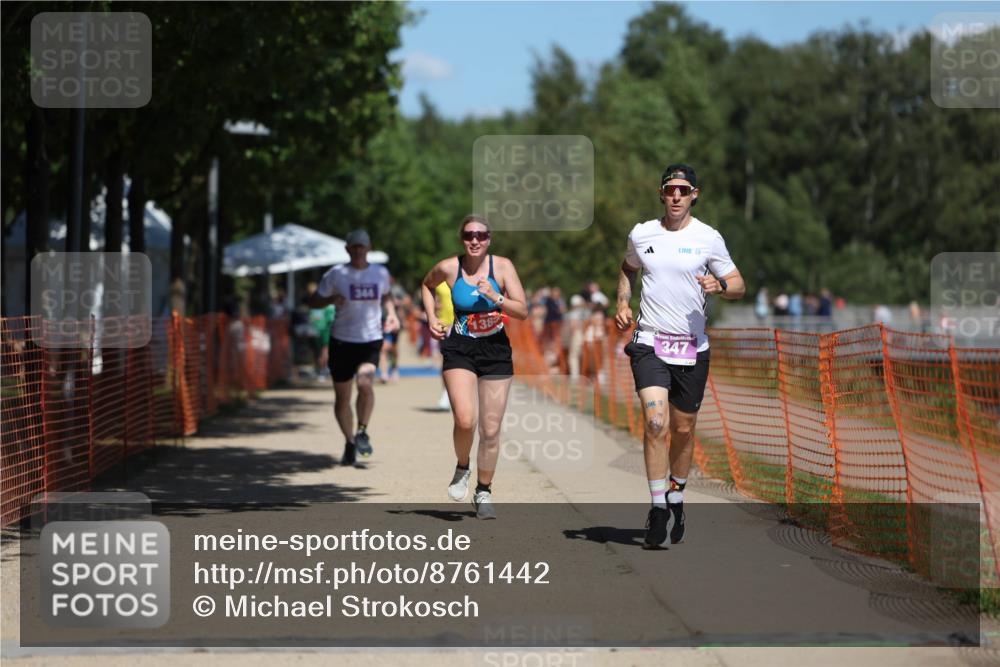 07.09.2025 - 19. Norderstedt Triathlon Michael Strokosch http://msf.ph/oto/8761442 07.09.2025 13:17:12 Laufen 344, 347, 1385 meine-sportfotos.de