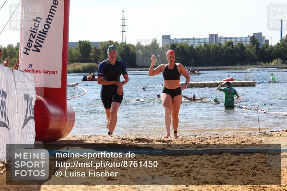 07.09.2025 - 19. Norderstedt Triathlon Luisa Fischer http://msf.ph/oto/8761450 07.09.2025 12:09:04 Schwimmen 735, 754, 766, 1264, 1373 meine-sportfotos.de
