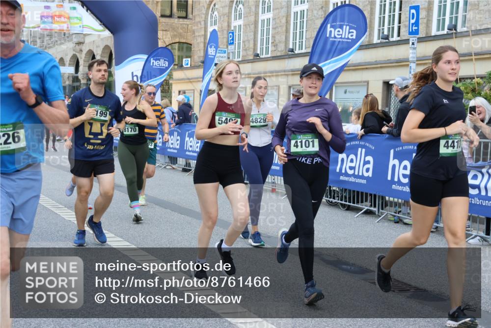 07.09.2025 - BARMER Alsterlauf Strokosch-Dieckow http://msf.ph/oto/8761466 07.09.2025 10:12:41 Ziel 2007, 2049, 2077, 2289, 2560, 2659, 2660, 2707, 3012, 3013, 3125, 3182, 3353, 3580, 3640, 4397, 4462, 4571, 4572, 4577, 4686, 4789, 4950, 5386, 5974, 5975, 6050, 8058, 8060 meine-sportfotos.de
