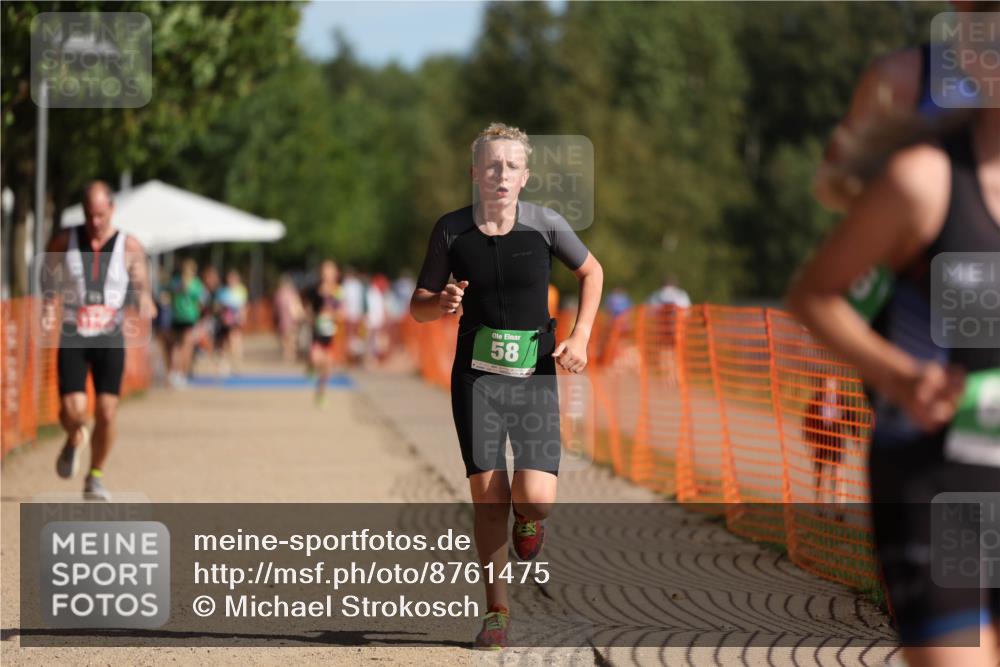 07.09.2025 - 19. Norderstedt Triathlon Michael Strokosch http://msf.ph/oto/8761475 07.09.2025 10:45:57 Laufen 58, 115, 636, 643, 683, 1140 meine-sportfotos.de