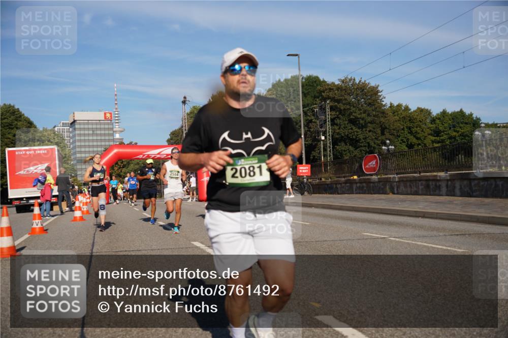 07.09.2025 - BARMER Alsterlauf Yannick Fuchs http://msf.ph/oto/8761492 07.09.2025 09:40:41 Laufen 2584, 2081, 77 meine-sportfotos.de