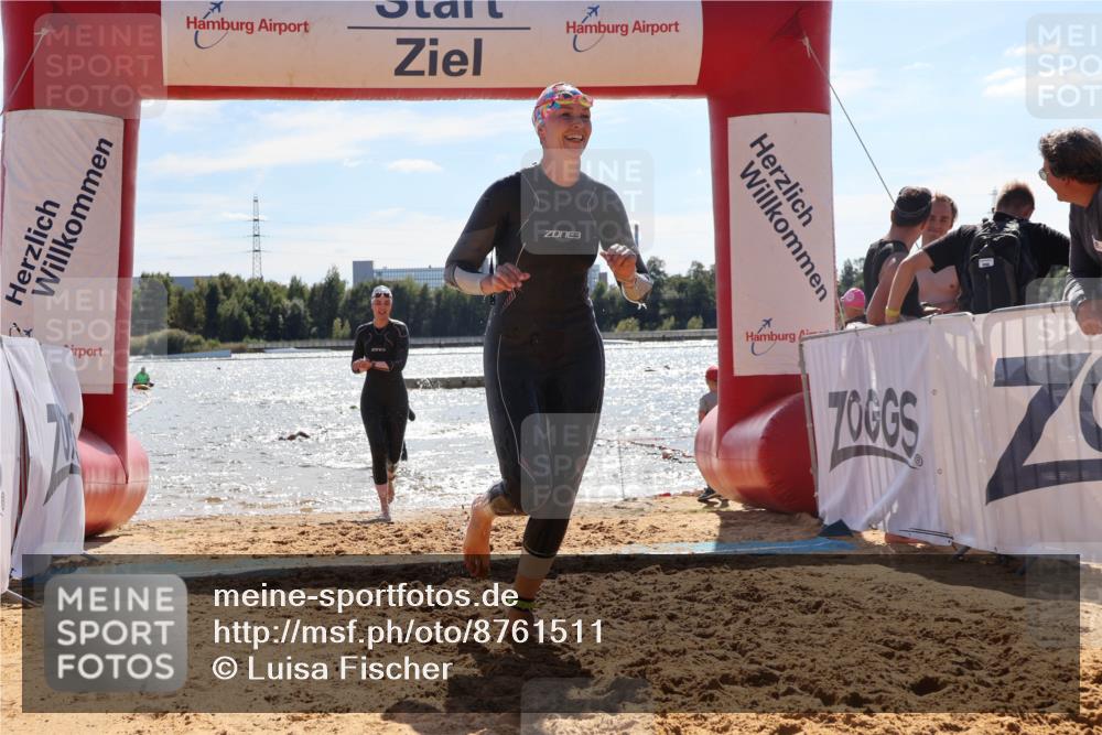 07.09.2025 - 19. Norderstedt Triathlon Luisa Fischer http://msf.ph/oto/8761511 07.09.2025 14:21:04 Schwimmen 439, 467, 1453, 1470 meine-sportfotos.de