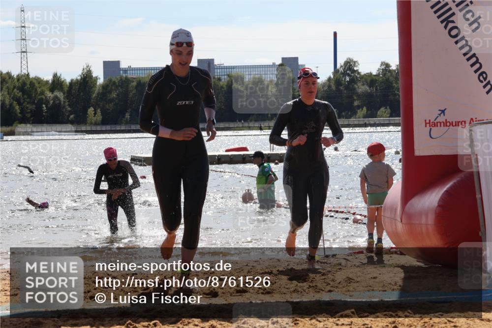 07.09.2025 - 19. Norderstedt Triathlon Luisa Fischer http://msf.ph/oto/8761526 07.09.2025 14:21:06 Schwimmen 439, 467, 1453, 1470 meine-sportfotos.de