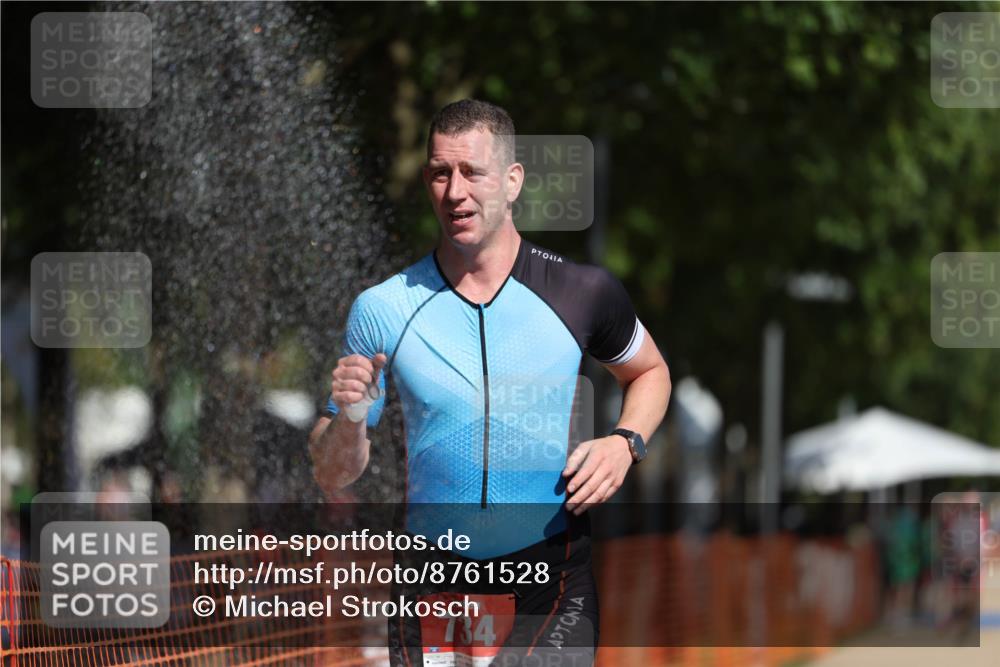 07.09.2025 - 19. Norderstedt Triathlon Michael Strokosch http://msf.ph/oto/8761528 07.09.2025 12:08:04 Laufen 734, 1223, 1288 meine-sportfotos.de