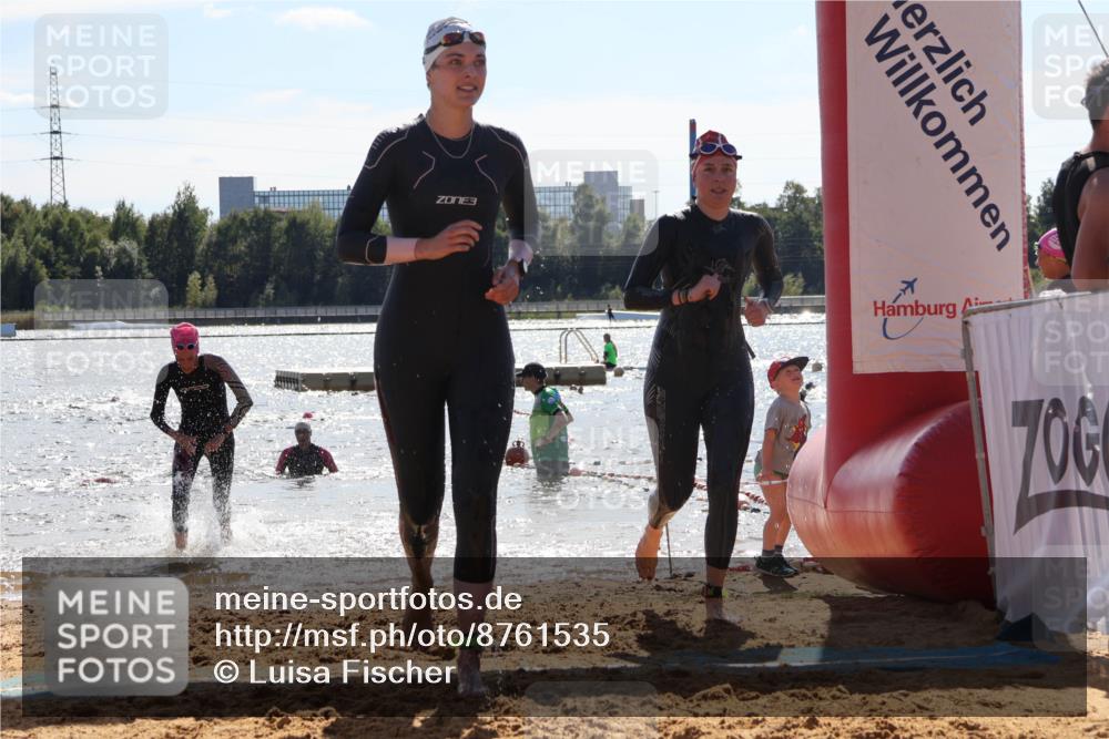 07.09.2025 - 19. Norderstedt Triathlon Luisa Fischer http://msf.ph/oto/8761535 07.09.2025 14:21:06 Schwimmen 439, 467, 1453, 1470 meine-sportfotos.de