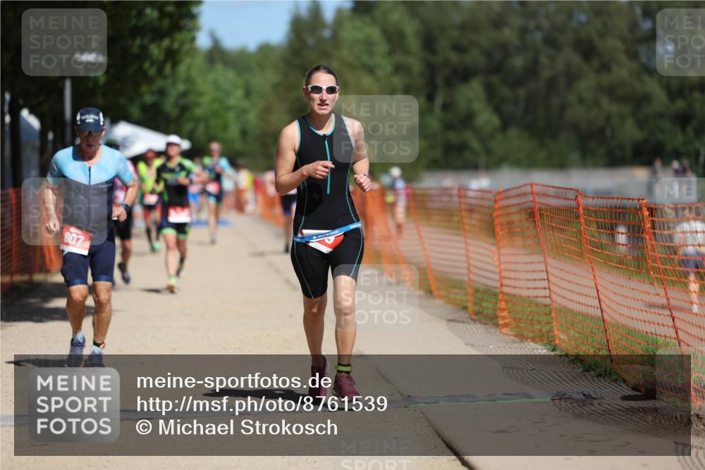 07.09.2025 - 19. Norderstedt Triathlon Michael Strokosch http://msf.ph/oto/8761539 07.09.2025 12:55:56 Laufen 759, 807, 1262 meine-sportfotos.de