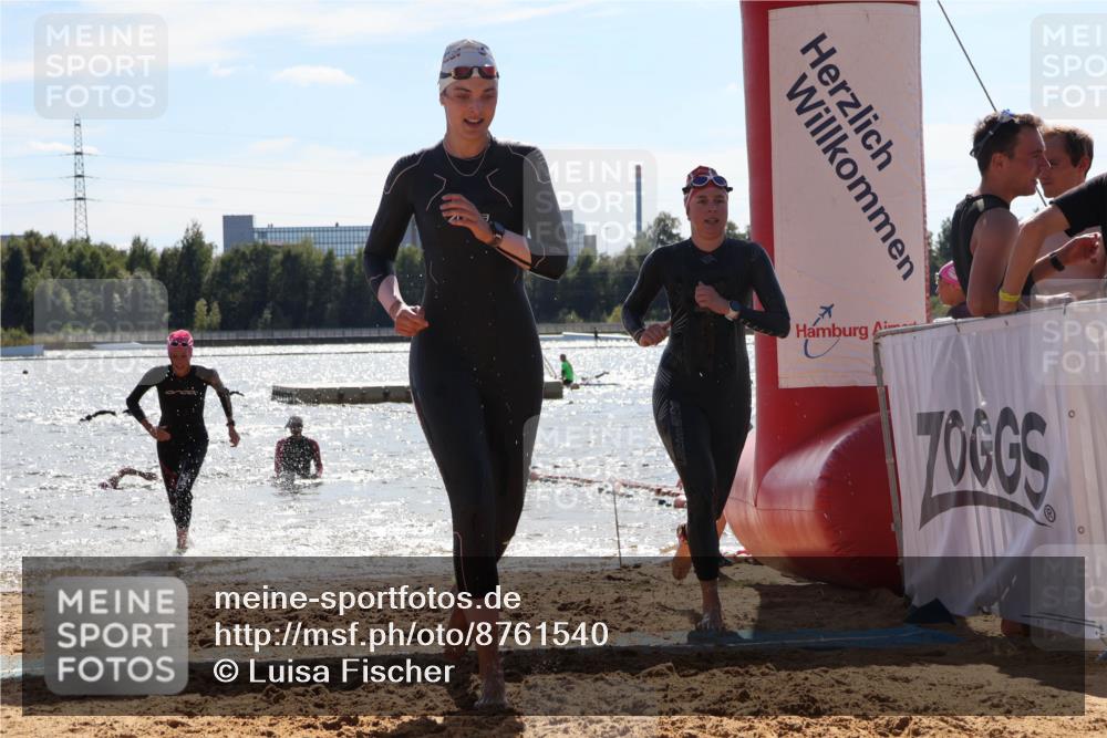 07.09.2025 - 19. Norderstedt Triathlon Luisa Fischer http://msf.ph/oto/8761540 07.09.2025 14:21:07 Schwimmen 439, 467, 1453, 1470 meine-sportfotos.de