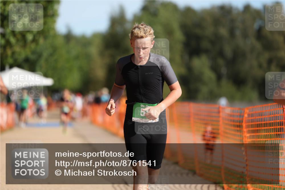 07.09.2025 - 19. Norderstedt Triathlon Michael Strokosch http://msf.ph/oto/8761541 07.09.2025 10:45:59 Laufen 58, 115, 636, 643, 683, 1140 meine-sportfotos.de