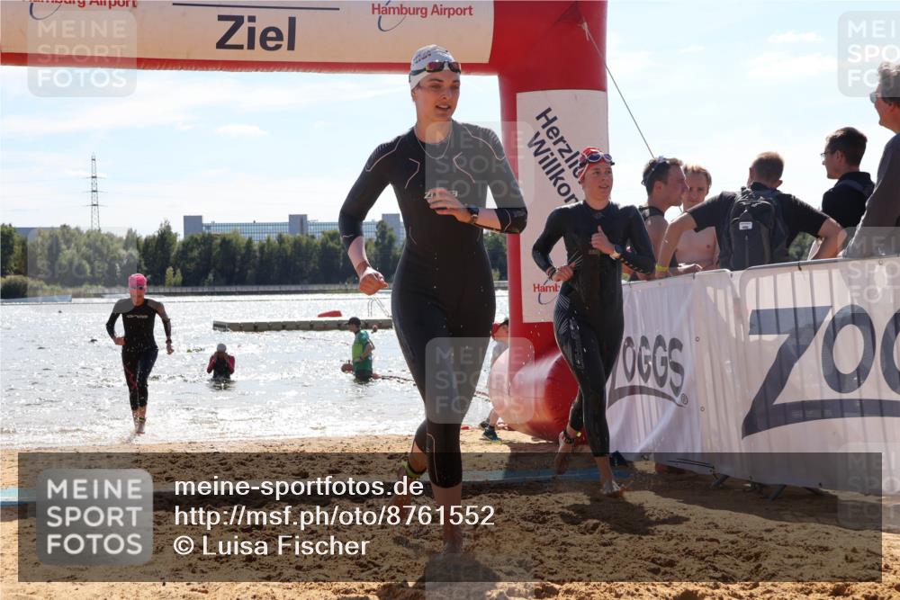 07.09.2025 - 19. Norderstedt Triathlon Luisa Fischer http://msf.ph/oto/8761552 07.09.2025 14:21:07 Schwimmen 439, 467, 1453, 1470 meine-sportfotos.de
