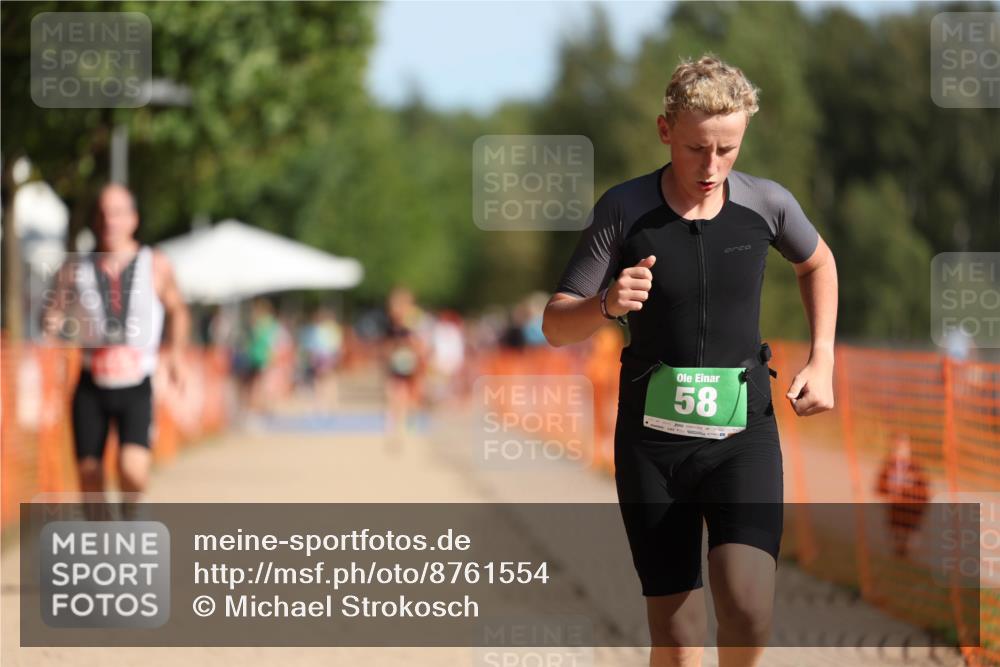 07.09.2025 - 19. Norderstedt Triathlon Michael Strokosch http://msf.ph/oto/8761554 07.09.2025 10:45:59 Laufen 58, 115, 636, 643, 683, 1140 meine-sportfotos.de
