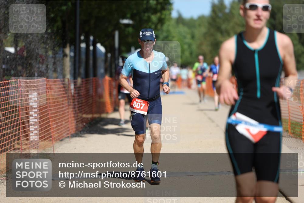 07.09.2025 - 19. Norderstedt Triathlon Michael Strokosch http://msf.ph/oto/8761601 07.09.2025 12:55:58 Laufen 759, 807, 1262, 1294 meine-sportfotos.de