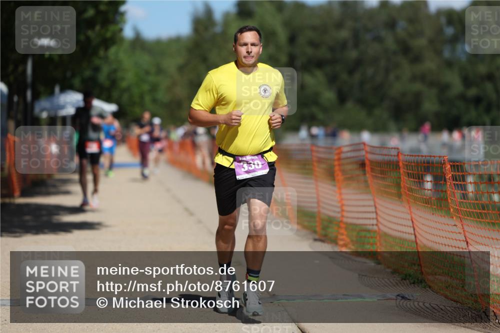 07.09.2025 - 19. Norderstedt Triathlon Michael Strokosch http://msf.ph/oto/8761607 07.09.2025 13:17:21 Laufen 288, 330, 344 meine-sportfotos.de