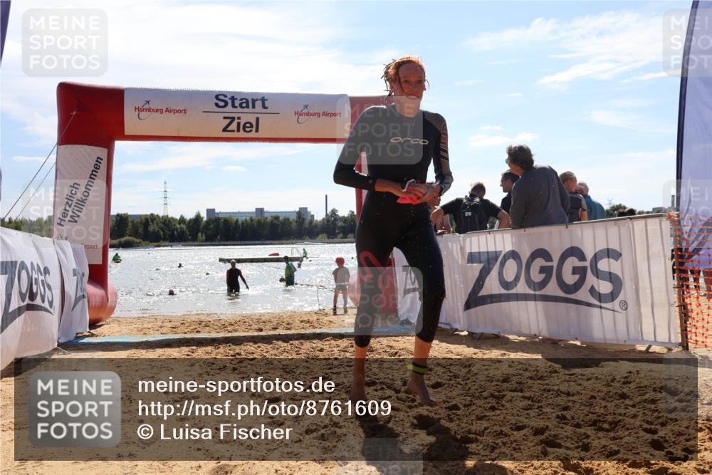 07.09.2025 - 19. Norderstedt Triathlon Luisa Fischer http://msf.ph/oto/8761609 07.09.2025 14:21:12 Schwimmen 439, 467, 1453, 1470 meine-sportfotos.de