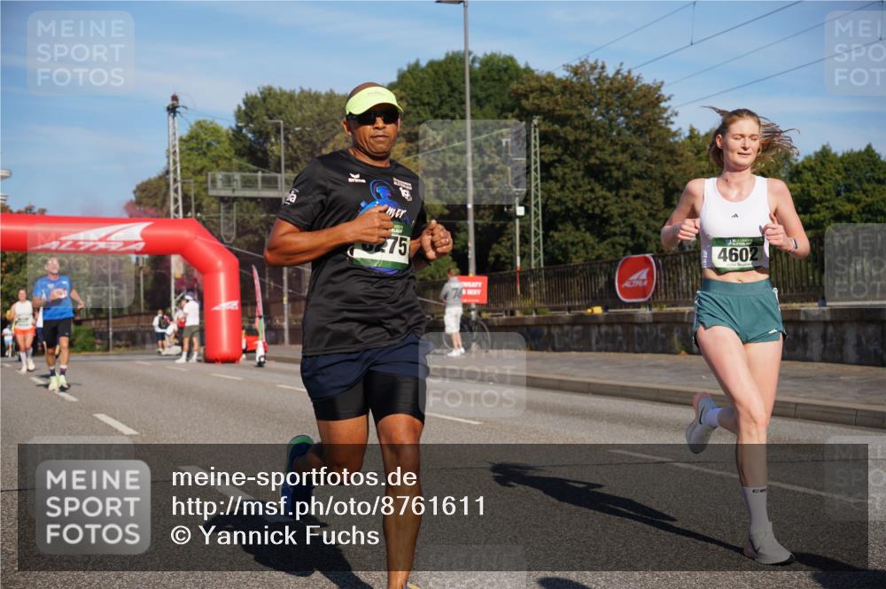 07.09.2025 - BARMER Alsterlauf Yannick Fuchs http://msf.ph/oto/8761611 07.09.2025 09:40:44 Laufen 75, 4602 meine-sportfotos.de