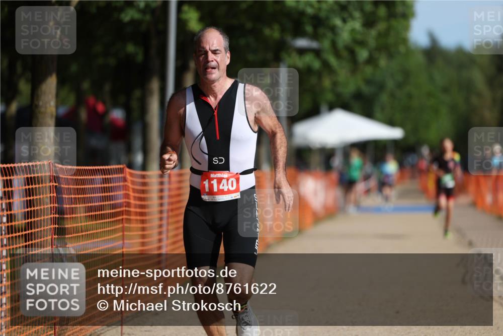 07.09.2025 - 19. Norderstedt Triathlon Michael Strokosch http://msf.ph/oto/8761622 07.09.2025 10:46:01 Laufen 58, 636, 643, 683, 1140 meine-sportfotos.de