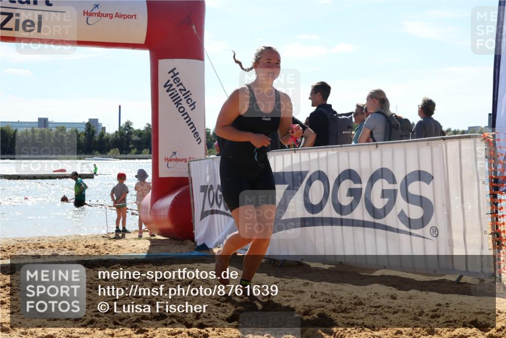 07.09.2025 - 19. Norderstedt Triathlon Luisa Fischer http://msf.ph/oto/8761639 07.09.2025 14:21:24 Schwimmen 1422, 1474 meine-sportfotos.de