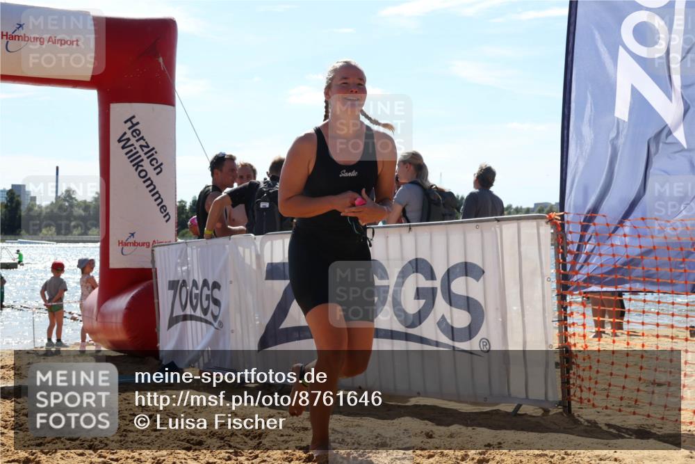 07.09.2025 - 19. Norderstedt Triathlon Luisa Fischer http://msf.ph/oto/8761646 07.09.2025 14:21:25 Schwimmen 1422, 1474 meine-sportfotos.de