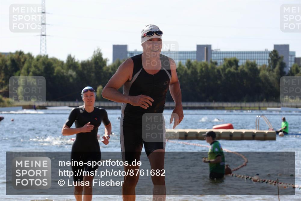 07.09.2025 - 19. Norderstedt Triathlon Luisa Fischer http://msf.ph/oto/8761682 07.09.2025 12:09:27 Schwimmen 167, 171, 798, 813, 847, 1234, 1376 meine-sportfotos.de