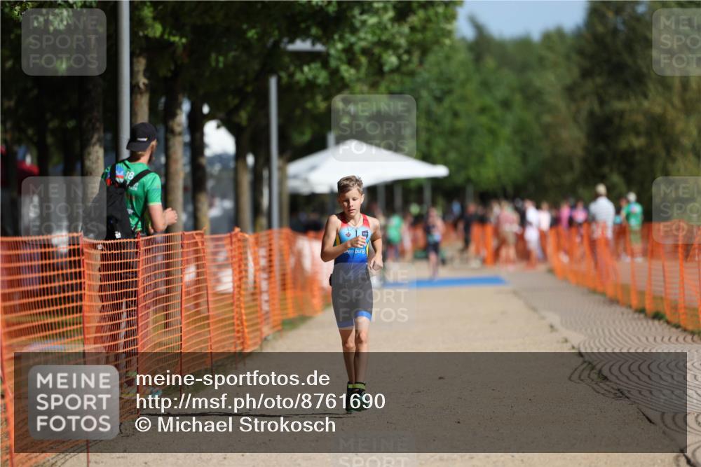 07.09.2025 - 19. Norderstedt Triathlon Michael Strokosch http://msf.ph/oto/8761690 07.09.2025 11:15:03 Laufen 98 meine-sportfotos.de