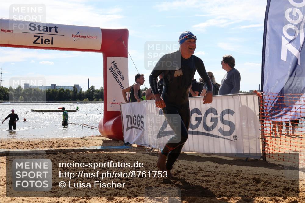 07.09.2025 - 19. Norderstedt Triathlon Luisa Fischer http://msf.ph/oto/8761753 07.09.2025 14:21:54 Schwimmen 1510 meine-sportfotos.de